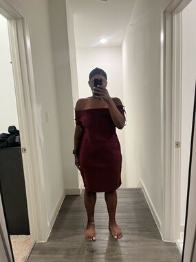 Forever 21 Off-Shoulder Burgundy Midi Dress